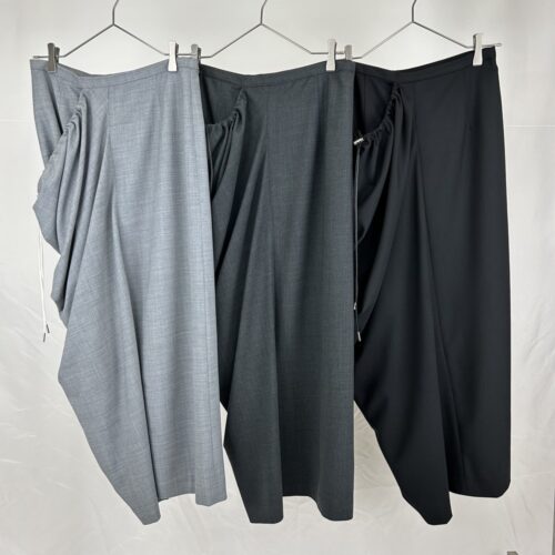 ギャザーデザインスカート