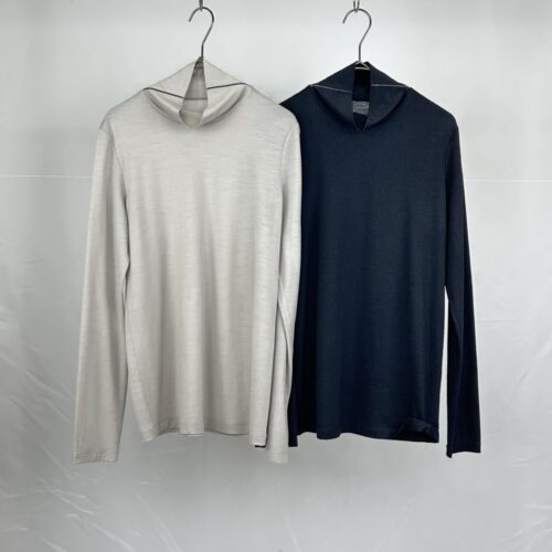 ハイネック長袖カットソー