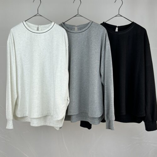 ラウンドヘムカットソー