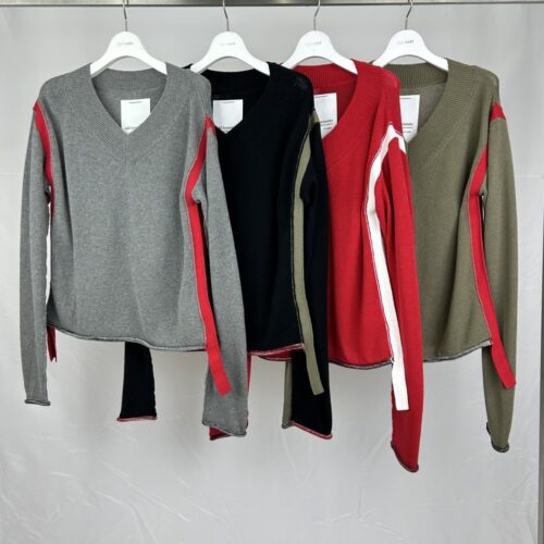 配色テープＶネックニット