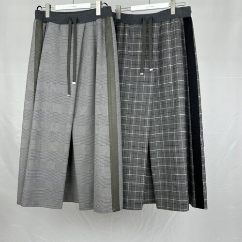 サイドテープタックスカート